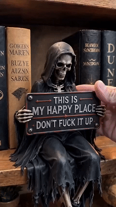 "This Is My Happy Place" Skeleton Bookshelf Decor(15cm/5.9in)