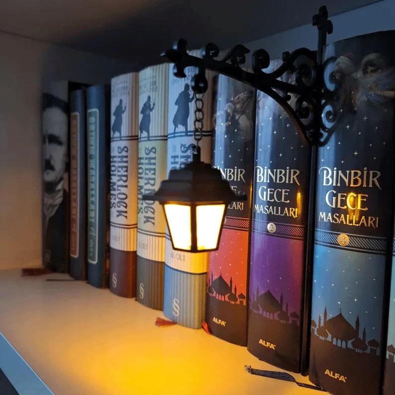 🔥Last Day 49% OFF🔥🕯️Library Lantern-Decorative Bookshelf Lighting🕯️