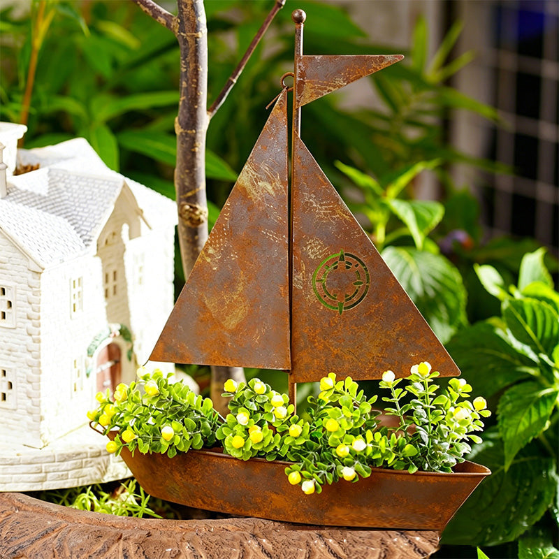 ⛵ 55% OFF NOW! 🌱 Rustic Sailboat Metal Planter – Handcrafted, weather-resistant & perfect for succulents, herbs or flowers – charming garden or shelf decor 🏡
